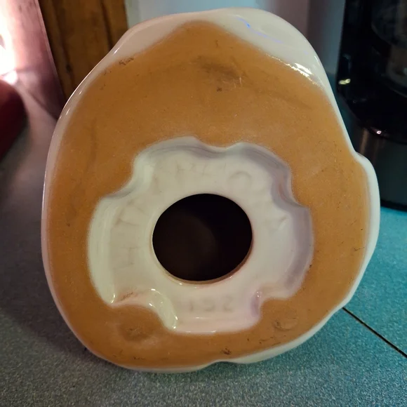 Frankoma Pottery Angel holding Bird #152 - 8 1/2 inches Vintage USA - Picture 8 of 8